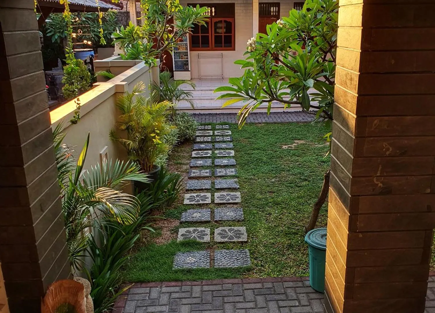 Kalih Homestay Bali Кута Индонезия